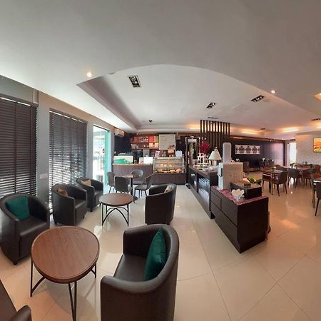 Hotel De Leon Lahad Datu Ngoại thất bức ảnh