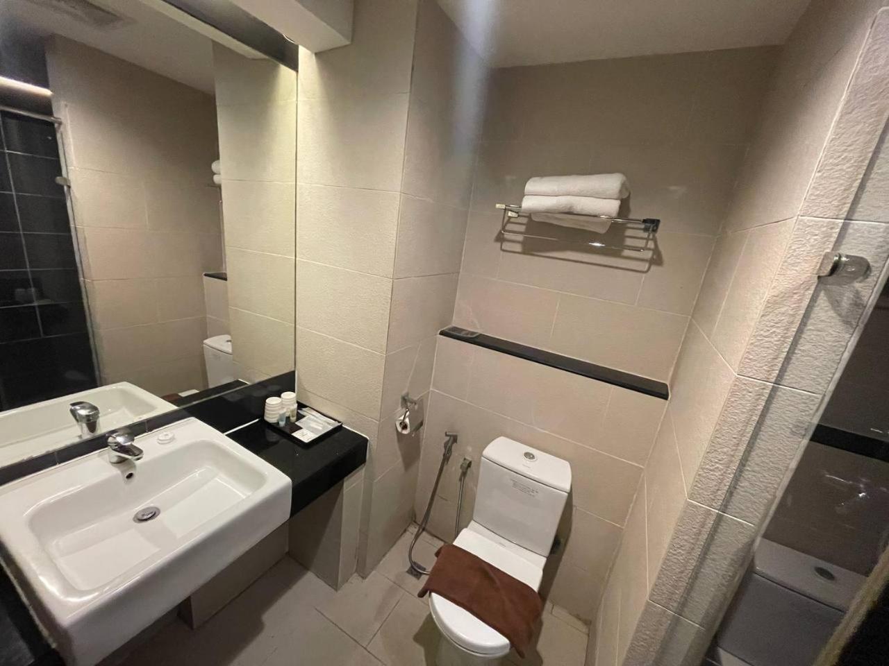 Hotel De Leon Lahad Datu Phòng bức ảnh